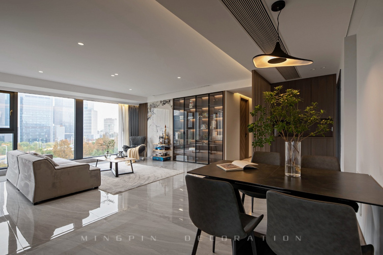 160�O�ļң�������Ȼ��������30ƽ��