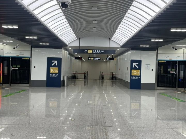 杭州文三路地铁站今日开通！地处市中心，为啥要等这么久？