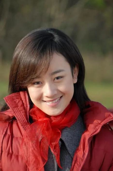 吃老本、痴迷整容、在线讨工作，这些过气的女星，怎么沦落于此？