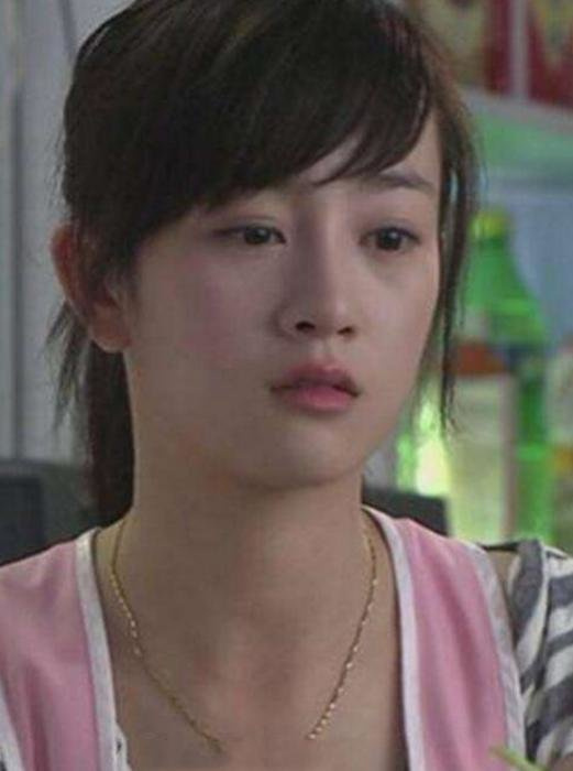 吃老本、痴迷整容、在线讨工作，这些过气的女星，怎么沦落于此？