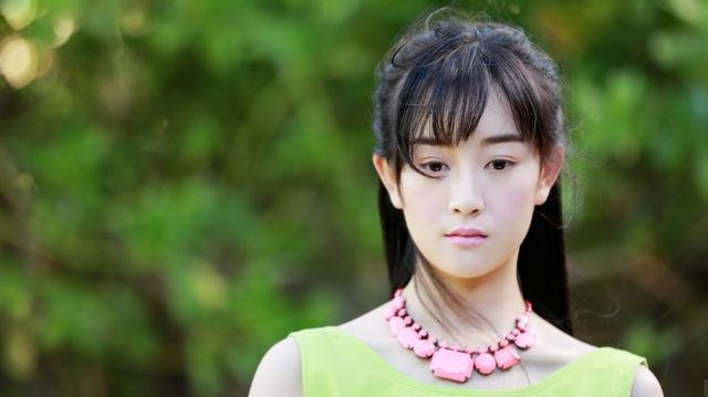 吃老本、痴迷整容、在线讨工作，这些过气的女星，怎么沦落于此？