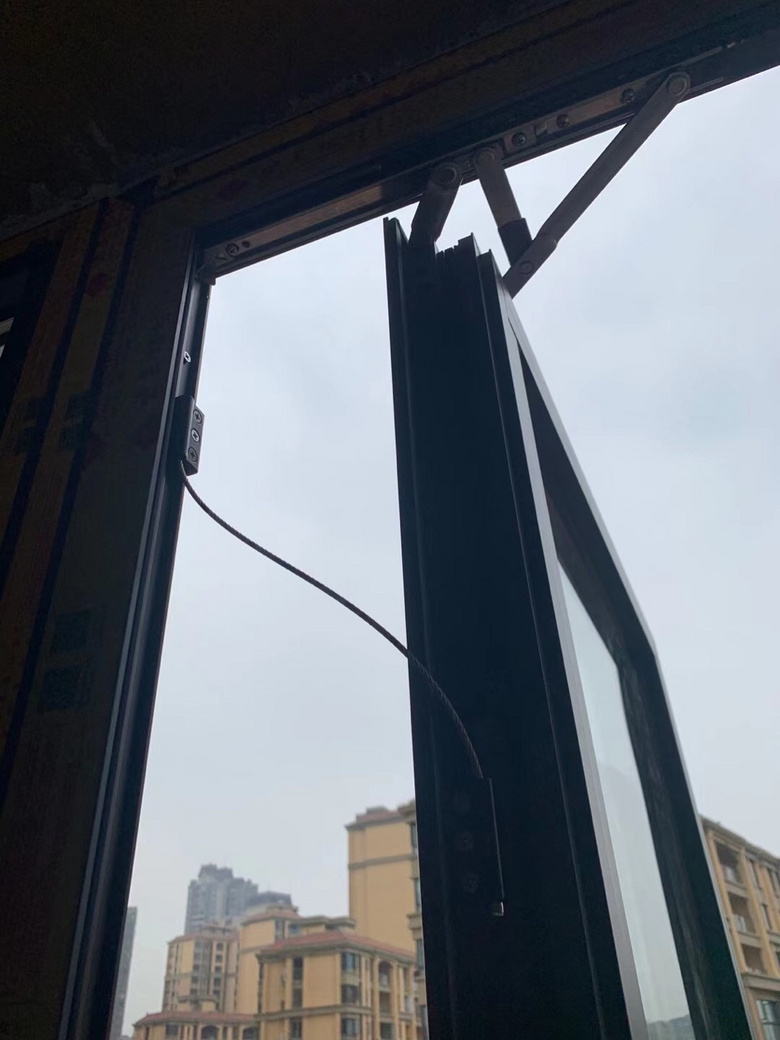 大阳台不吊装方案———坚美55断桥单平开窗