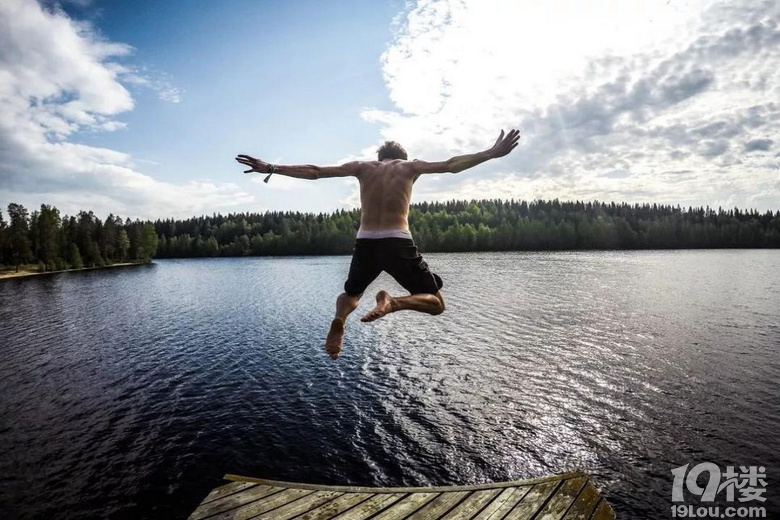 ���Ӹ������Ǹ�ۡ�������ƺ�������ģ������Ҹ��ؾ�