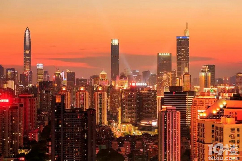 ���Ӹ������Ǹ�ۡ�����յǸߴ���Ⱥɽ������