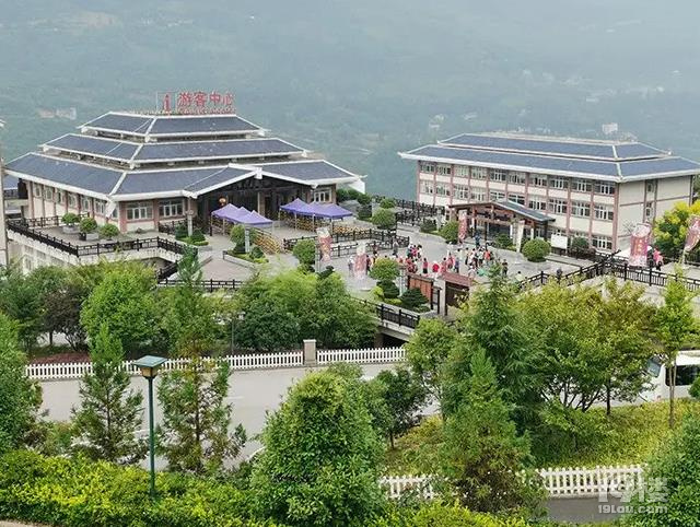恩施旅游團報價4日游,恩施四天三晚人均多少錢,分享