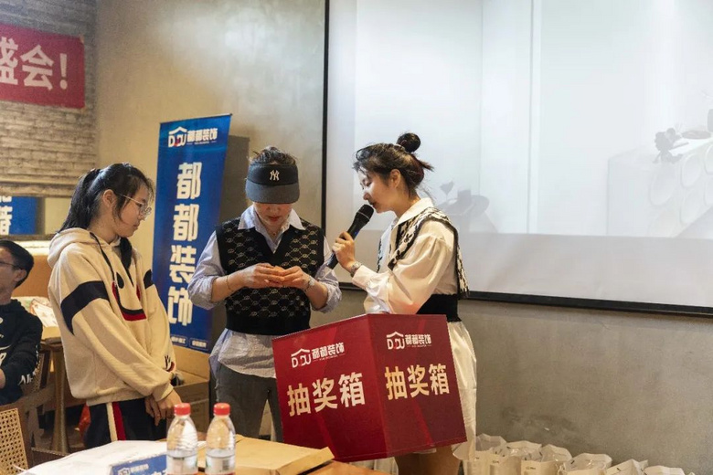 ��Լ���յ��壬����װ��&��֥�յ���������Է���˽���᡹Բ����Ļ