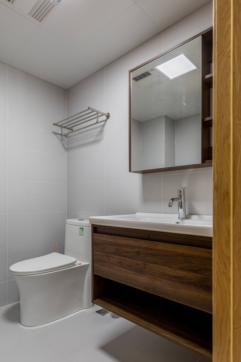 ����˵��ϲ�����ǽ�ĸ��ҽ���