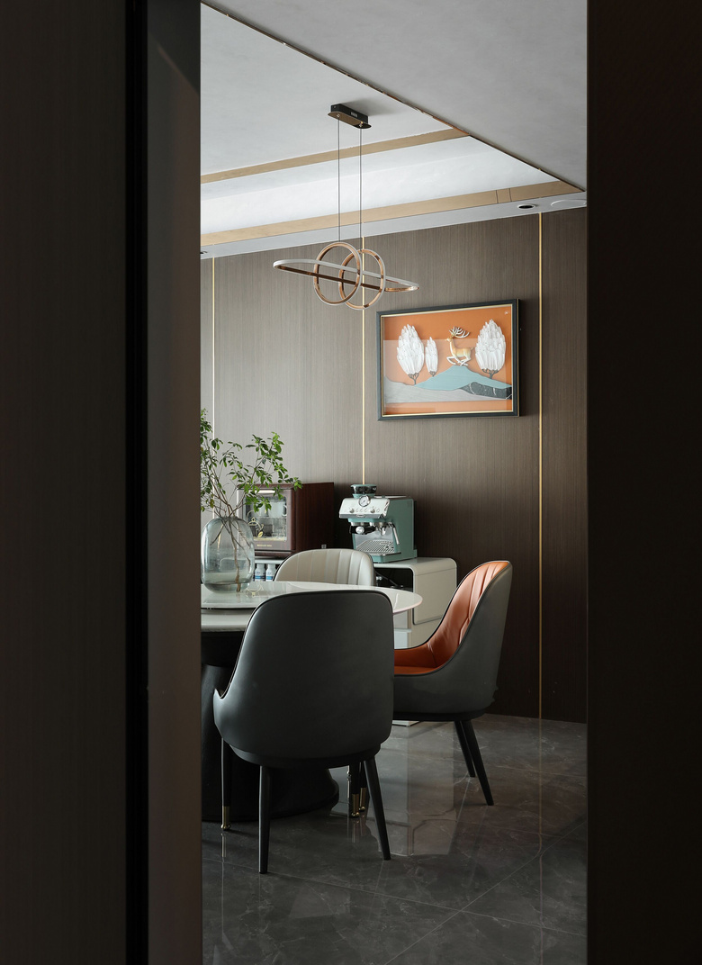 183�O�鷿��ƣ�����+��ֵ���ִ����ݷ�