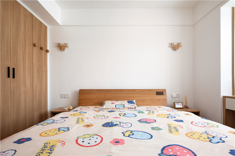 89㎡治愈系婚房 两人一猫的理想生活 让人羡慕!