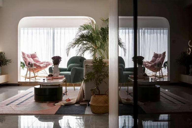 ��������ơ�����ƽӹ��6�ֱ�����̨��ƣ��ȶ���10�O��ֵ��