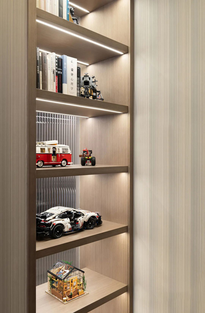 ��������ơ������ζ��װ�������ܴ��������󱬻�װ�޲��ʣ�