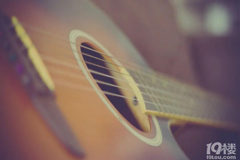 ���ں�ʢ����԰����ʹ�����糾����Ը�������