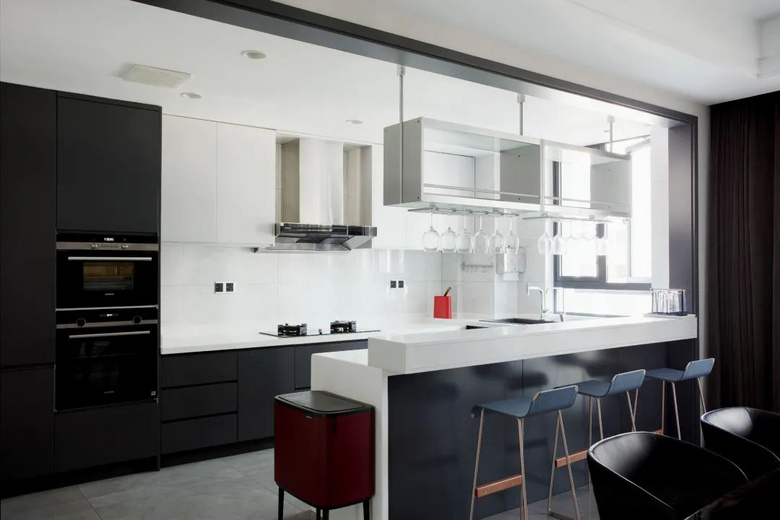 ��������ơ�լ�Ҿ���ͼ����8������������Ҿ���ƣ����ַ�����