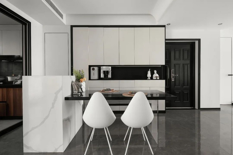 �㶨�����㣬�߽������ɱ�ÿ���