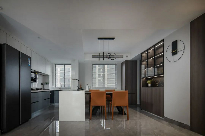 �㶨�����㣬�߽������ɱ�ÿ���