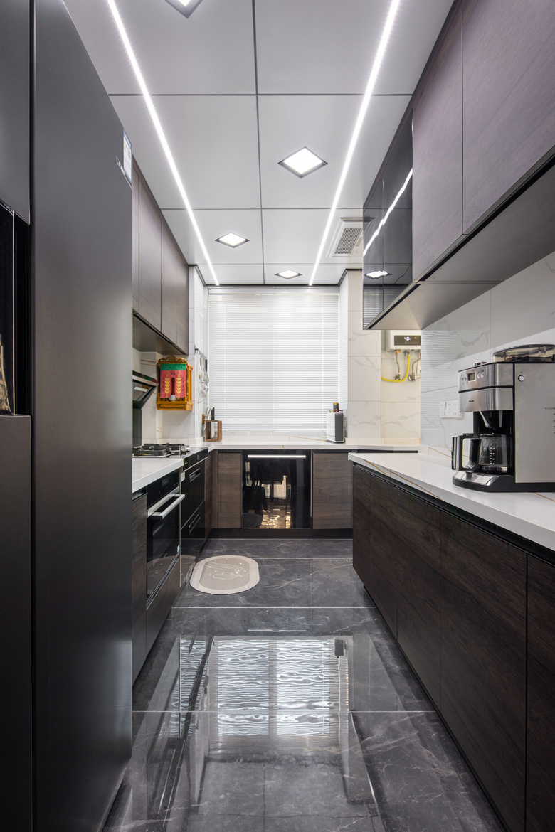 160ƽ���ݷ磬��ƹⲼ�þ��ˣ��뻧������T̨��