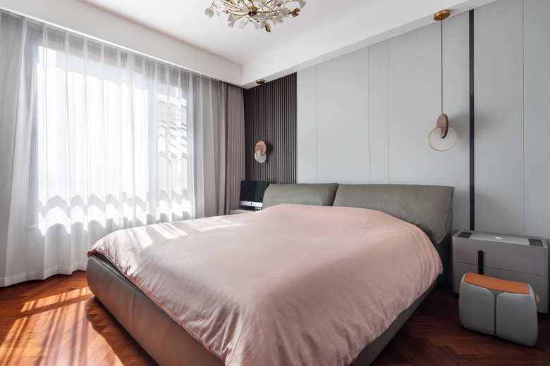 160ƽ���ݷ磬��ƹⲼ�þ��ˣ��뻧������T̨��