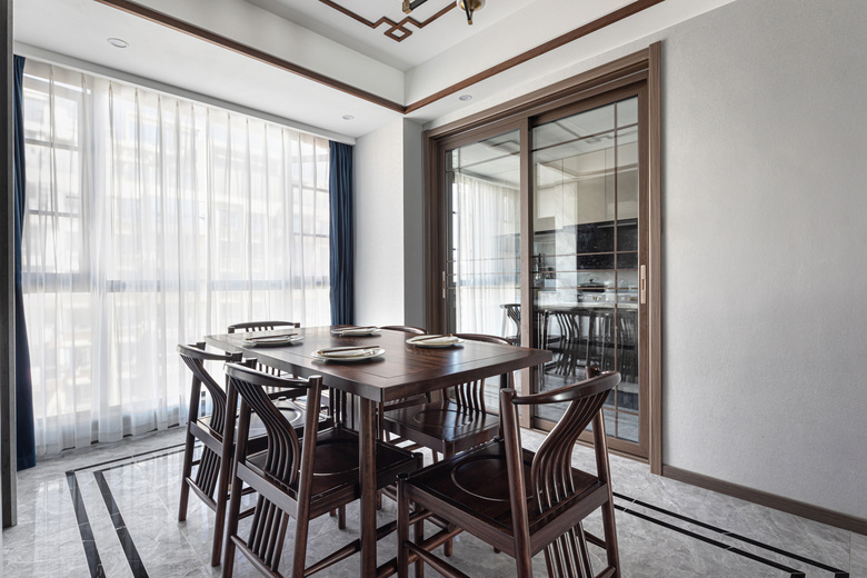 120ƽ��Լ����ʽ������Ψ���Ķ����⾳