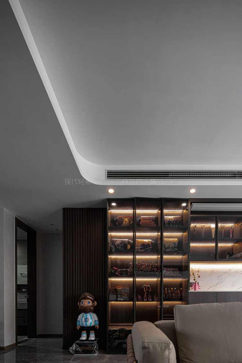 140�O�ִ����ݣ��ʸ�ʮ���ʱ���žӣ����з���