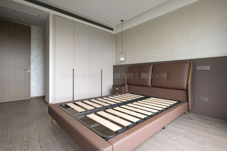 140�O�ִ����ݣ��ʸ�ʮ���ʱ���žӣ����з���