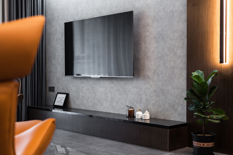 ��ɫ���ӱ���ǽ�Ķ��ִ��䷨��