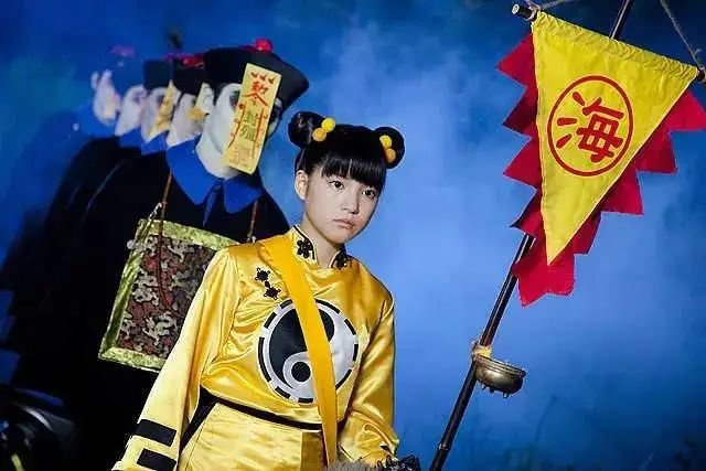 34年前,內(nèi)地首部僵尸電影,因題材遭刪減20分鐘,被埋沒至今