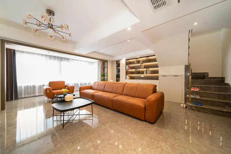 168㎡现代复式宅,以简约为度,让空间传递雅致与气度