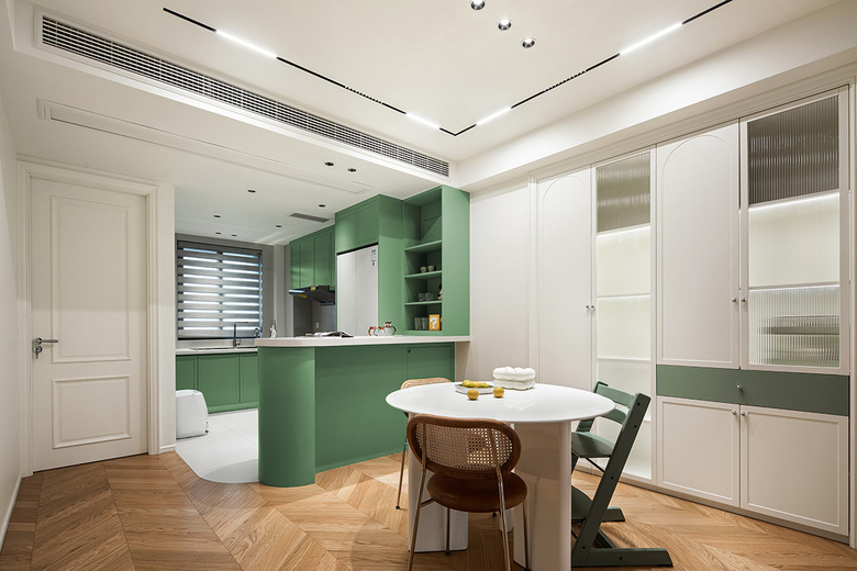 Ĩ�貼��and����֥ʿ��ɫ�ļң��������һ���أ�