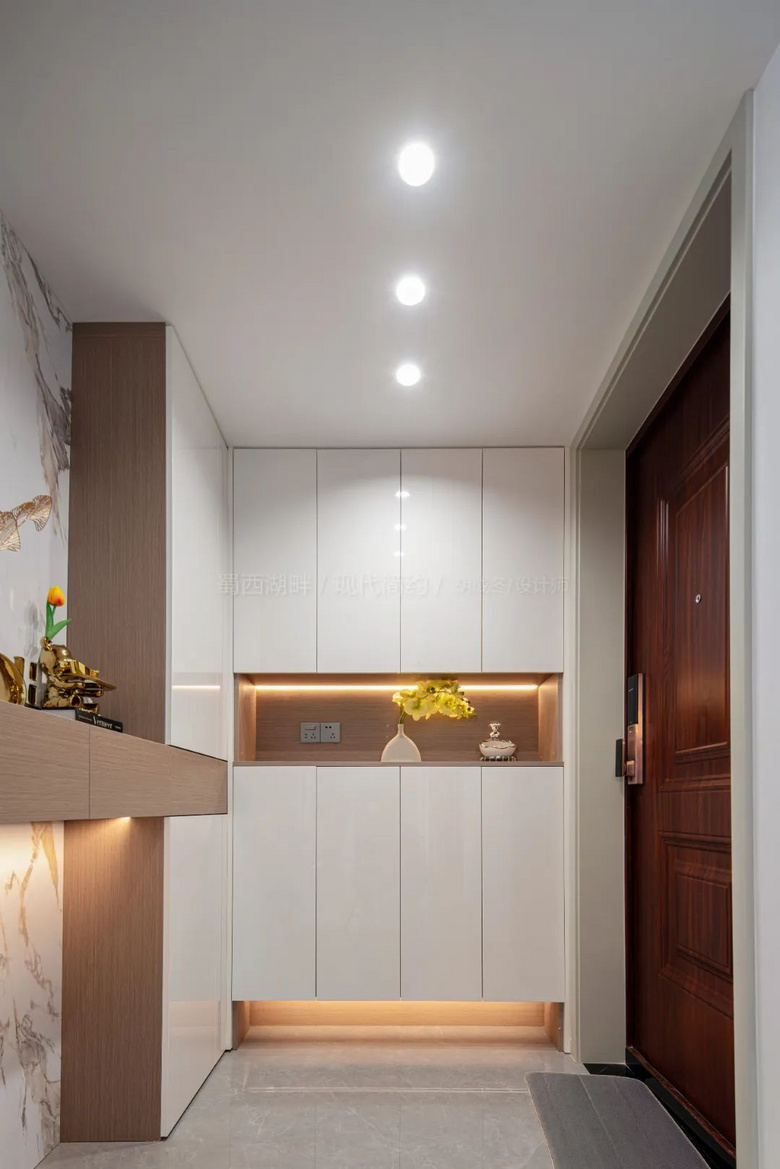 ¾֮136Oִ磬ɫʺгɳж