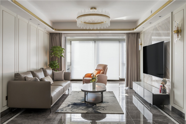 165�O���ݷ磬�ͳ�һ��+�е���ƣ��Ŵ�ռ�ס��200�O���ʶȣ�