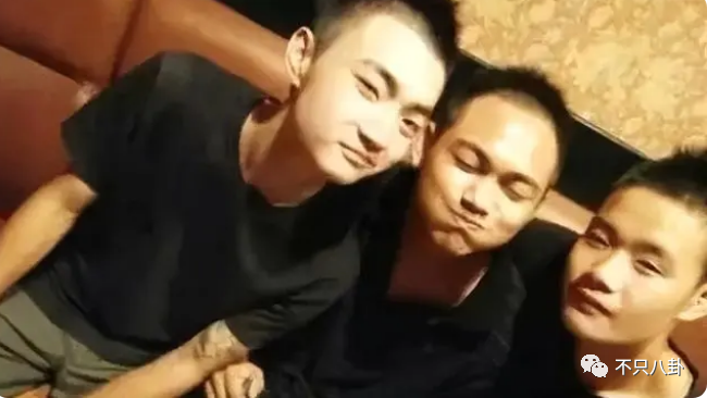 天才童星是如何陨落的？裸聊打架入黑帮，杀人后开毒趴变通缉犯