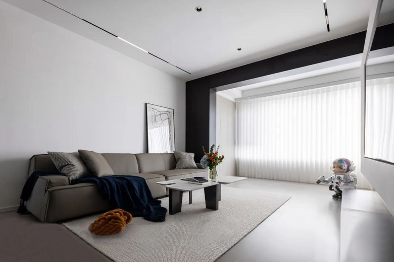 120�O��������ͷ��ƽ�������ڰ׻ұ��ֿռ�����