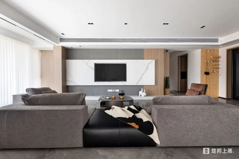 ��װ�޸ɻ���Ϊʲô˵û�а˰ٸ��������ӡ���ǧ�������װ��