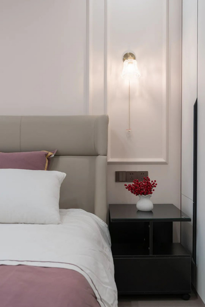 111�O��ɫ���ͷ磬�����ǳɫϵװ����ĳ���������