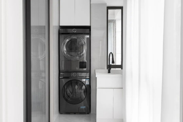 111�O��ɫ���ͷ磬�����ǳɫϵװ����ĳ���������