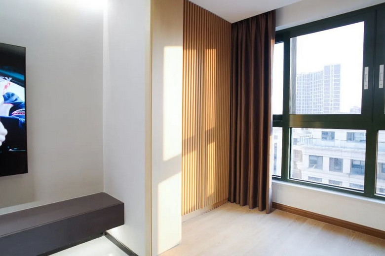 ��װ�޸ɻ��������̨�м��ָ�����ܣ�