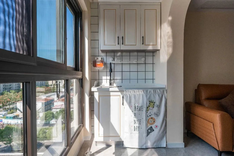 ��װ�޸ɻ��������̨�м��ָ�����ܣ�