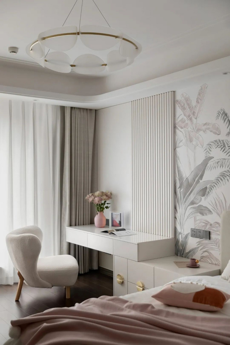 160�O�ִ���װ�ޣ����������˼�߹�����߼��е�ʱ��֮�ң�