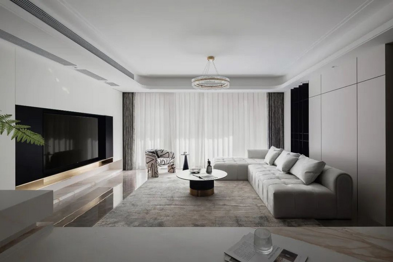 160�O�ִ���װ�ޣ����������˼�߹�����߼��е�ʱ��֮�ң�