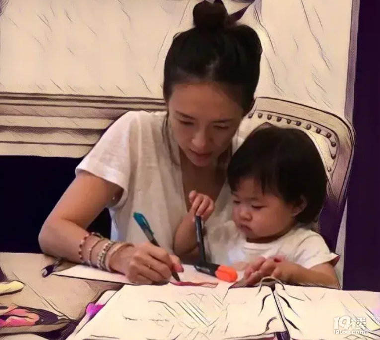 怡啊，婚结够了，接下来拍戏吧！