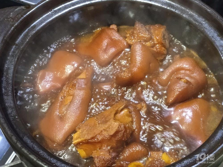 大豬肘子來(lái)啦