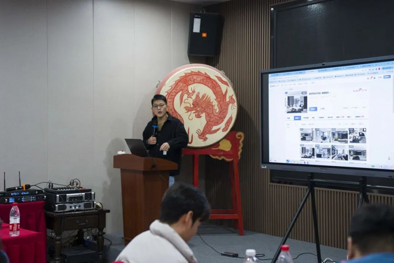 ����ѧ��֪ ����ٷ�չ | ����װ�ο�չ����������Ч��ѵ