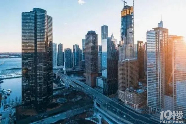 ��̩����������վ�����µ���ü����������Ų�������