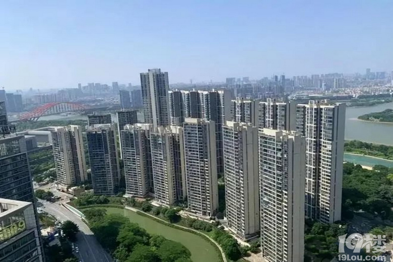 ��̩����������վ�����µ���ü����������Ų�������