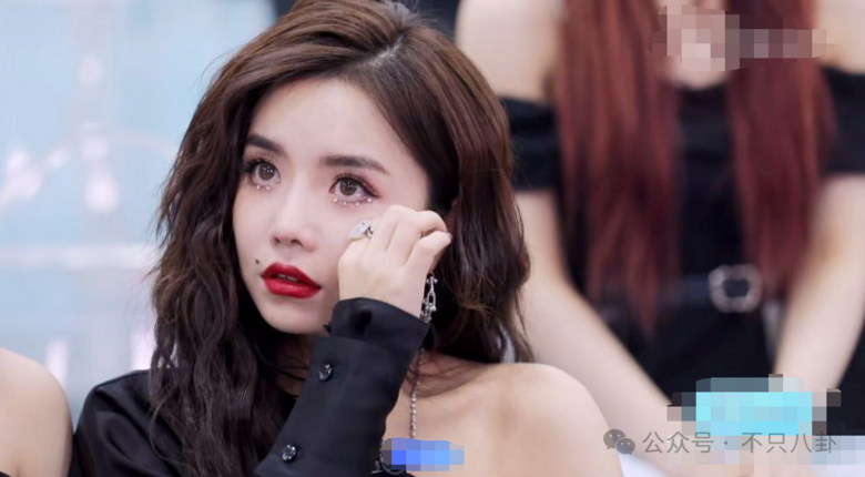 女团成员自曝曾遭集体霸凌！她被扒出是幕后黑手？