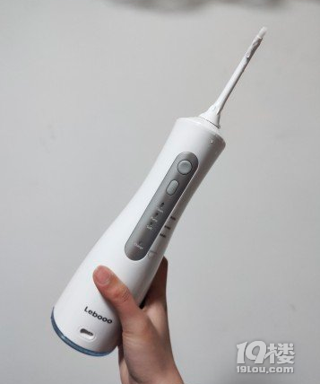 十大冲牙器品牌排行榜:精选十款机型,年度强推品牌