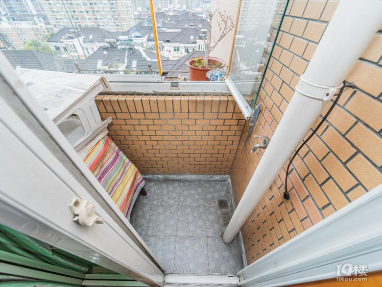 潮鸣 · 中大凤栖花园 · 3室 · 2厅 诚心出售