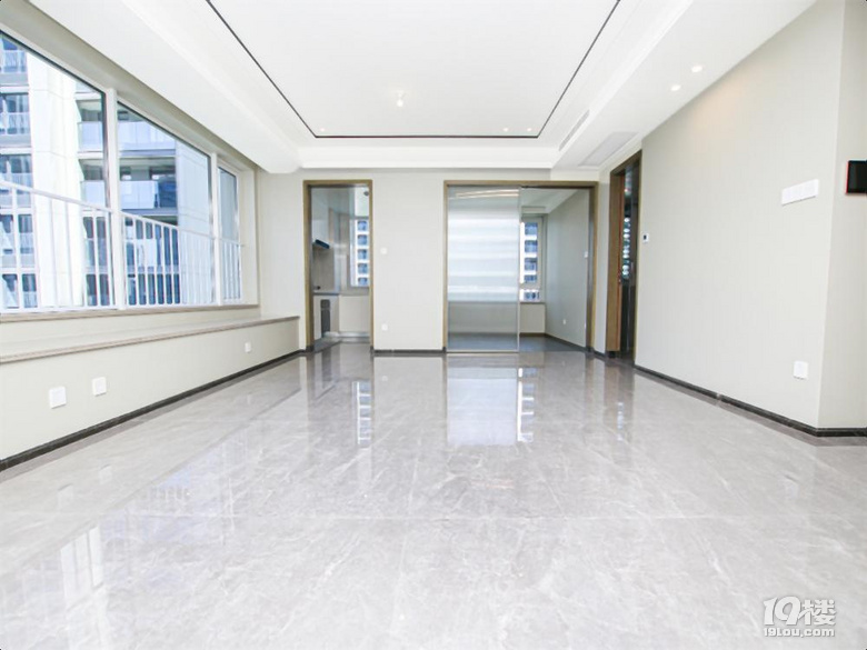 文晖板块嘉里旁，滨江品质高端住宅，蓝宝石水系双地铁