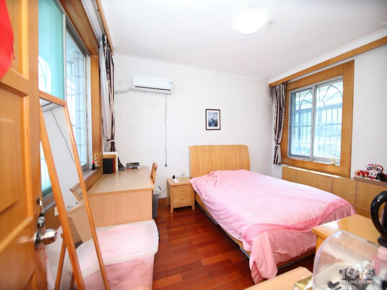 黄龙 · 外东山弄 · 稍有的复式跃层4房大户型
