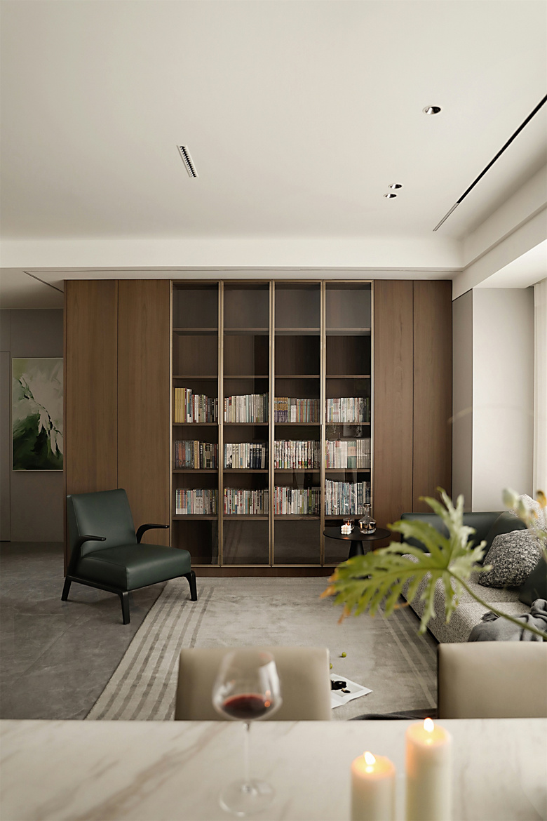 130�O�ִ����ݣ��Ͳ����ɳڸо��ˣ�